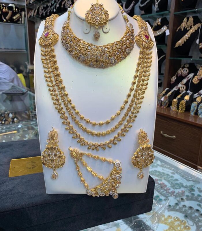 imprial gold bridal set